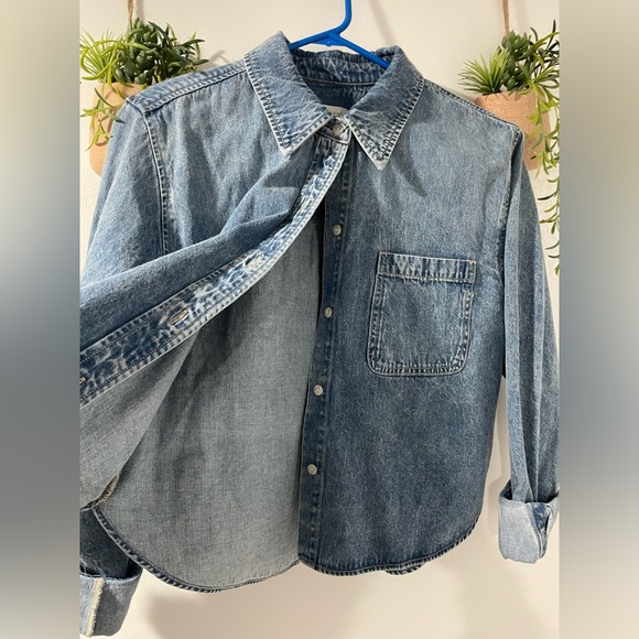 UNIVERSAL THREAD - Long Sleeve Collared Cropped Button-Down Shirt - Picture 8 of 11